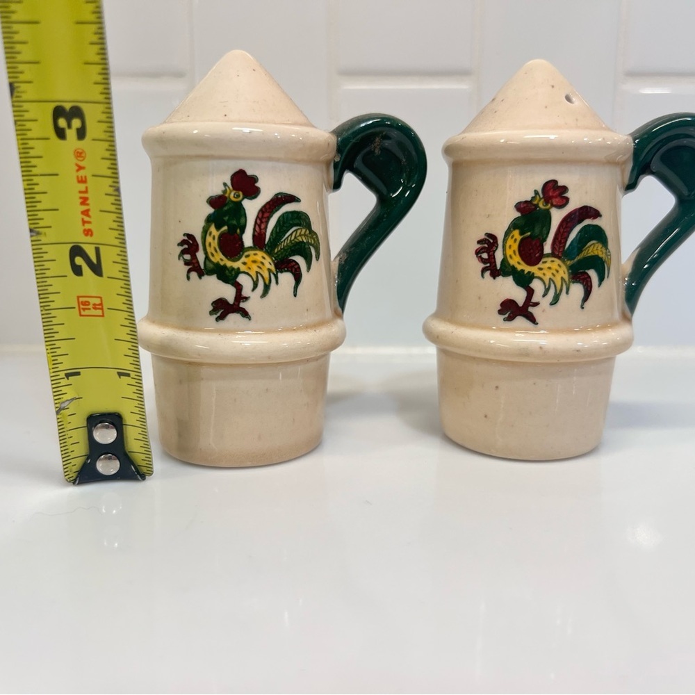 Vintage Metlox Poppytrail California Provincial Rooster Salt and Pepper Shakers